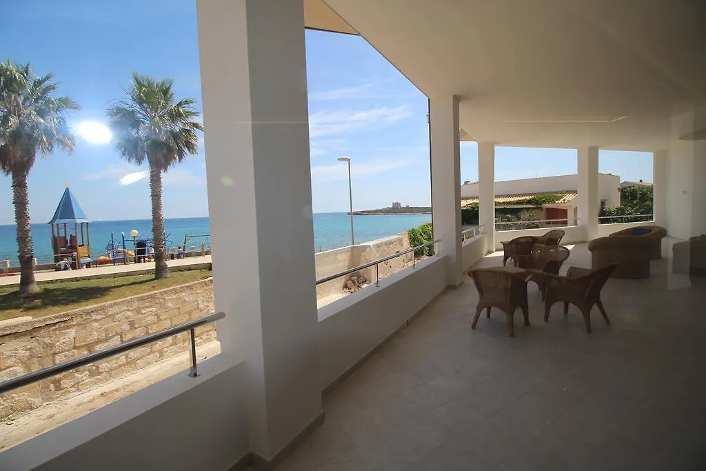 Hotel Vittorio Portopalo Di Capo Passero 3*,